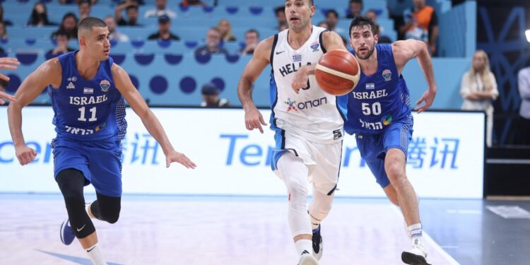 Κώστας Σλούκας για τον αγώνα με το Ισραήλ: «Παίξαμε καλή άμυνα, περιορίσαμε τα ατού τους, ελέγξαμε και τα ριμπάουντ»