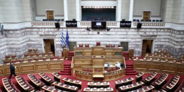 Βουλή: Σήμερα στην ολομέλεια το νομοσχέδιο για την κοινωνική αντιπαροχή