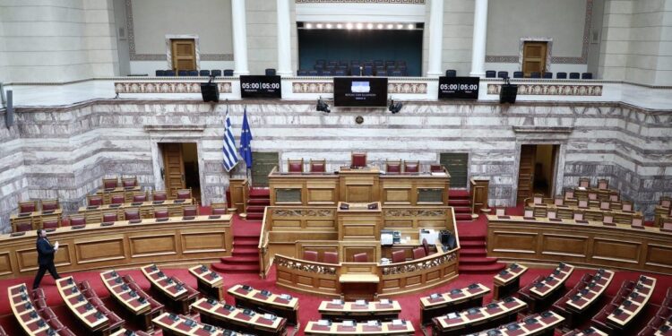 Βουλή: Σήμερα στην ολομέλεια το νομοσχέδιο για την κοινωνική αντιπαροχή