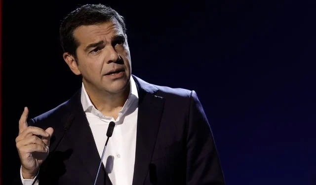 Ανάρτηση Αλέξη Τσίπρα για τους κοινωνικούς και οικονομικούς δείκτες της Ελλάδας: Λίστες ντροπής για την Ελλάδα