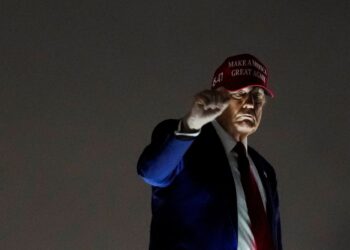 CNN: Ο Λευκός Οίκος αυξάνει τα μέτρα προστασίας του Τραμπ μετά τη δολοφονία του Κερκ