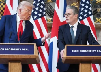 Ντόναλντ Τραμπ στη συνέντευξη τύπου με τον Στάρμερ: "Δε συμφωνώ με αναγνώριση κράτους της Παλαιστίνης"