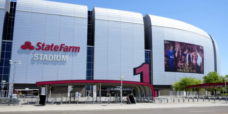 Τσάρλι Κερκ: Με την παρουσία Τραμπ και δρακόντεια μέτρα ασφαλείας η σημερινή κηδεία του στην Αριζόνα