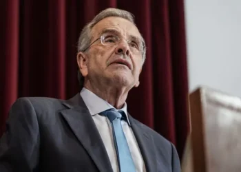 Σφοδρό μήνυμα Σαμαρά προς Μητσοτάκη μέσω Λαζαρίδη: «Απέτυχες, φύγε»