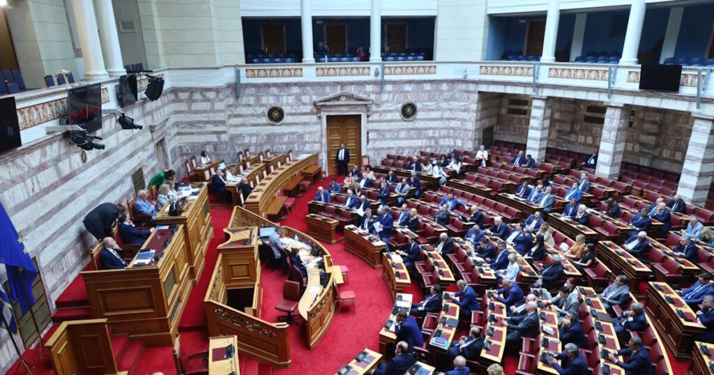 Οι πλούσιοι βουλευτές, οι φτωχοί ψηφοφόροι, η ανισότητα