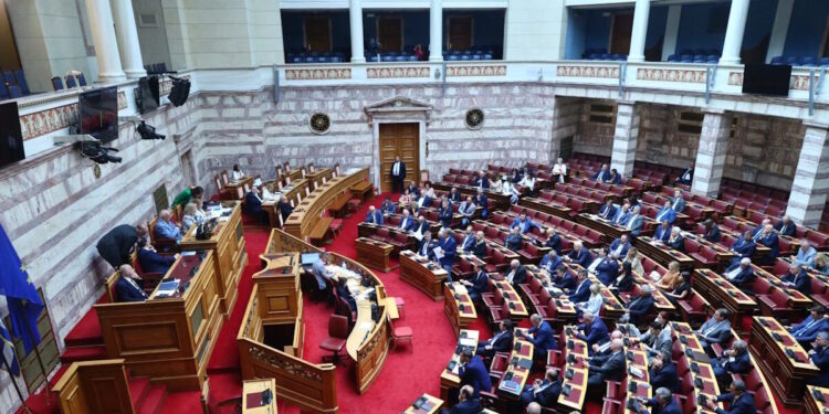 Οι πλούσιοι βουλευτές, οι φτωχοί ψηφοφόροι, η ανισότητα