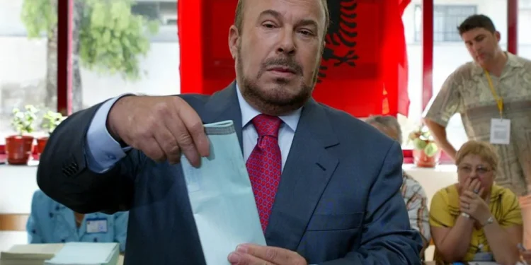 Αλβανία: Πέθανε ο πρώην πρωθυπουργός Φάτος Νάνο σε ηλικία 73 ετών