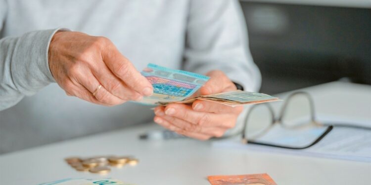 Τι ισχύει για τις αυξήσεις στις συντάξεις από 1-1-2026