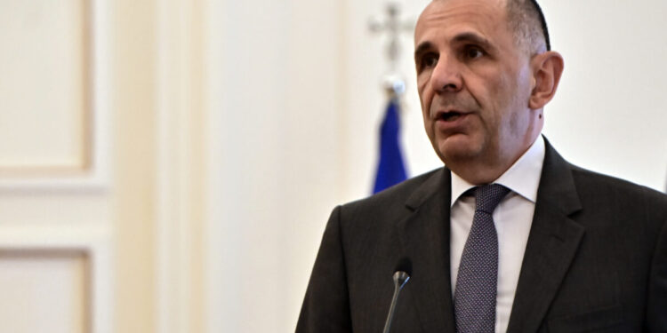 Γιώργος Γεραπετρίτης στον «Αθήνα 9,84»: "Νίκη του δικαίου η απελευθέρωση των Ισραηλινών ομήρων από τη Χαμάς"