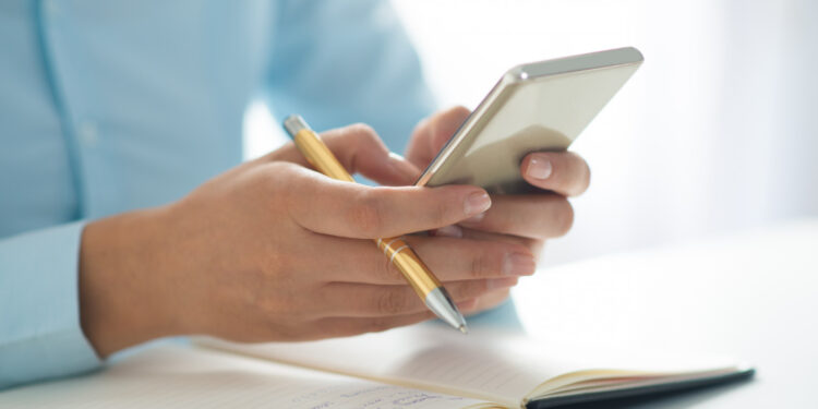 Τι είναι ο κωδικός άυλης συνταγογράφησης και πώς χρησιμοποιείται στο φαρμακείο