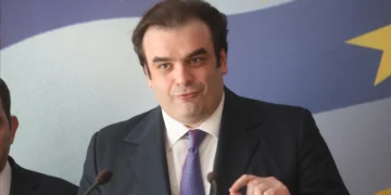 Συνέντευξη Πιερρακάκη στο Reuters: "Η Ελλάδα αναμένει μεγαλύτερο ρυθμό ανάπτυξης το 2026, ξεπερνώντας τις μεγάλες οικονομίες της Ευρώπης"