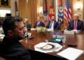 Δημοσίευμα Financial Times: "Ο Τραμπ κάλεσε τον Ζελένσκι να δεχθεί τους όρους του Πούτιν, αλλιώς «θα καταστραφεί» από τη Ρωσία"