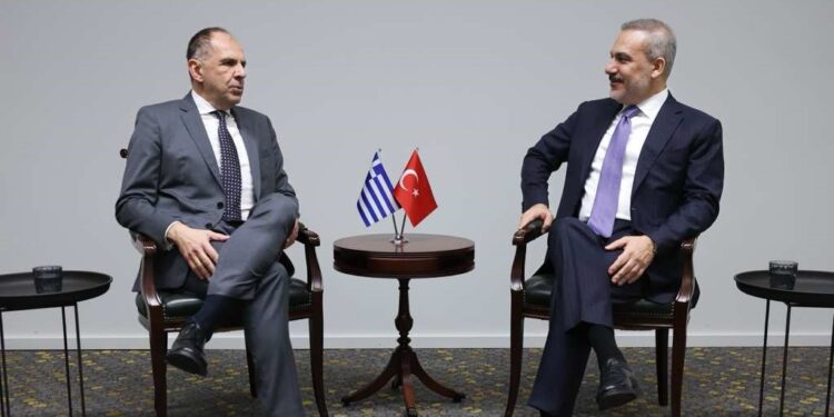 Γιώργος Γεραπετρίτης στη συνάντηση με τον Χακάν Φιντάν: "Η μόνη διαφορά μεταξύ Ελλάδας και Τουρκίας είναι η οριοθέτηση ΑΟΖ και υφαλοκρηπίδας"