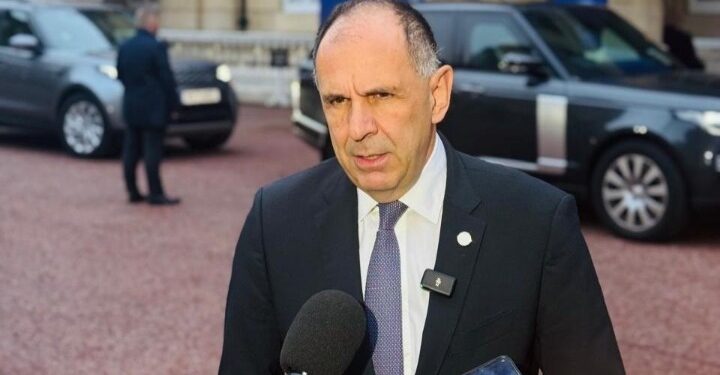 Ο Ντ. Τραμπ διαψεύδει ότι έδωσε το «πράσινο φως» στην Ουκρανία για τη χρήση πυραύλων μεγάλου βεληνεκούς κατά της Ρωσίας