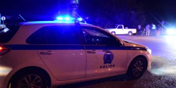Καλλιθέα: Συνελήφθησαν τέσσερα μέλη συμμορίας που άρπαζαν αλυσίδες από πεζούς - Ανήλικοι οι δύο