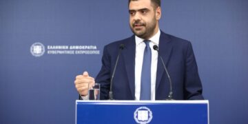 Παύλος Μαρινάκης: «Δεν υπάρχει θέμα ανασχηματισμού. Το διαψεύδω»