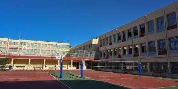 ΕΛΣΤΑΤ: 7 στους 10 νέους εκτιμούν ότι το επίπεδο εκπαίδευσής της ανταποκρίνεται στις ανάγκες της εργασίας τους