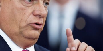 Βίκτορ Όρμπαν: Η Ουγγαρία θα προσπαθήσει να παρακάμψει τις αμερικανικές κυρώσεις κατά ρωσικών πετρελαϊκών