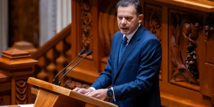 Πορτογαλία: Απεργία δημόσιων υπαλλήλων – Ζητούν αυξήσεις μισθών 15% - Η κυβέρνηση Μοντενέγκρο δίνει μόνο 2%