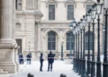 Ληστεία στο Λούβρο: Οι Γαλλικές Αρχές  εξετάζουν περισσότερα από 150 δείγματα DNA και αποτυπώματα από τα εργαλεία των δραστών