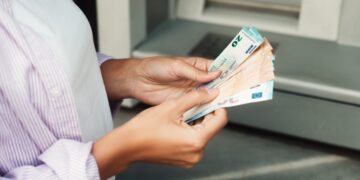 Οι ασφαλιστικές εισφορές σε ελεύθερους επαγγελματίες και αγρότες από 1/1/2026