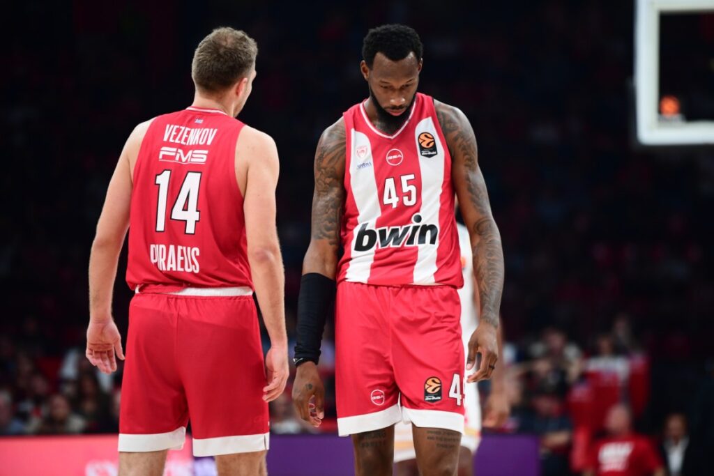 Euroleague: Ολυμπιακός – Μονακό 87-92 - Ο Σπανούλης πήρε ξανά διπλό στο ΣΕΦ