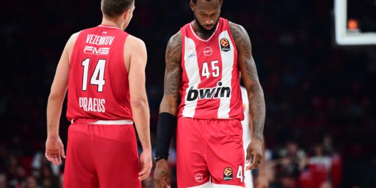 Euroleague: Ολυμπιακός – Μονακό 87-92 - Ο Σπανούλης πήρε ξανά διπλό στο ΣΕΦ