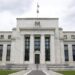 ΗΠΑ: Η ομοσπονδιακή τράπεζα (Fed) μείωσε τα επιτόκια κατά κατά 0,25%
