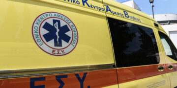 Σοβαρό τροχαίο στον Πειραιά - Λεωφορείο παρέσυρε 72χρονη - Νοσηλεύεται διασωληνωμένη στο νοσοκομείο «Αττικόν»