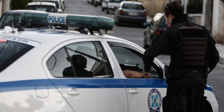 Θεσσαλονίκη: Η 13χρονη προέτρεψε τον 15χρονο να ξυλοκοπήσει και να θωπεύσει συνομήλικο