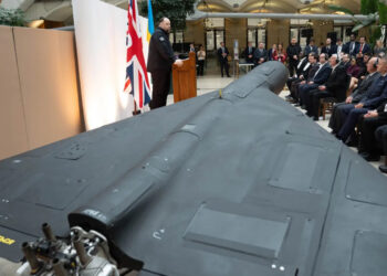 Ουκρανοί αξιωματούχοι συνάντησαν αμερικανικές εταιρείες όπλων πριν τη συνάντηση Τραμπ-Ζελένσκι