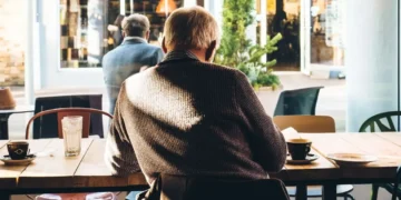 Υφυπουργός Εργασίας και Κοινωνικής Ασφάλισης, Άννα Ευθυμίου: «Τα όρια ηλικίας συνταξιοδότησης δεν αλλάζουν»