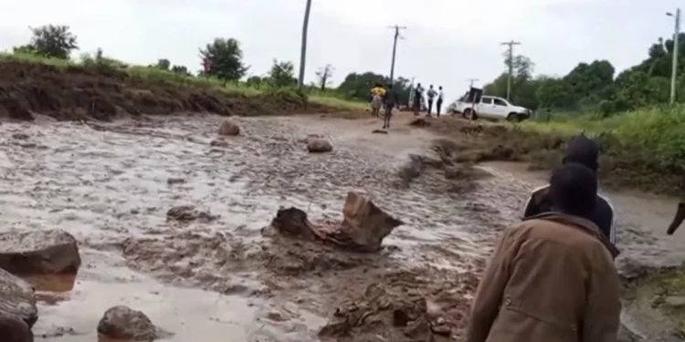 Κένυα: Μεγάλη κατολίσθηση λόγω των ισχυρών βροχοπτώσεων - Τουλάχιστον 21 νεκροί και 31 αγνοούμενοι