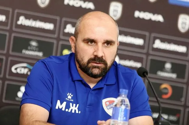 Σοκ στη Σερβία: O 44χρονος προπονητής της Ραντνίτσκι 1923, Μλάντεν Ζίζοβιτς, πέθανε στη διάρκεια αγώνα