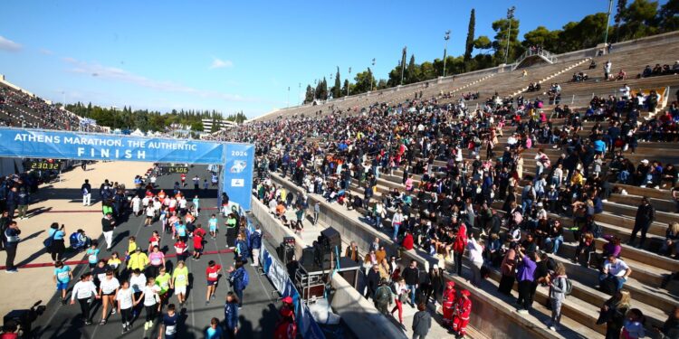 Kυκλοφοριακές ρυθμίσεις στην Αθήνα για τον 42ο Μαραθώνιο Αθηνών – Η ανακοίνωση της ΕΛ.ΑΣ.