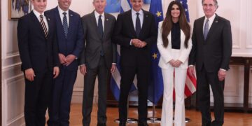 Συνάντηση Κ. Μητσοτάκη με τους υπουργούς Εσωτερικών και Ενέργειας των ΗΠΑ για την ενέργεια