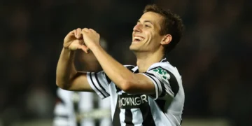 Europa League: Με "σπασμένα φρένα" ο ΠΑΟΚ νίκησε την Γιουνγκ Μπόις 4-0