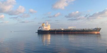 Ελεύθερο το πλήρωμα του ελληνόκτητου τάνκερ Hellas Aphrodite που είχε καταληφθεί από Σομαλούς πειρατές