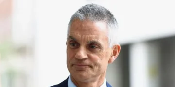 Παραιτήθηκαν ο γενικός διευθυντής και η διευθύνουσα σύμβουλος του BBC μετά τις αντιδράσεις για το μοντάζ σε ομιλία του Τραμπ