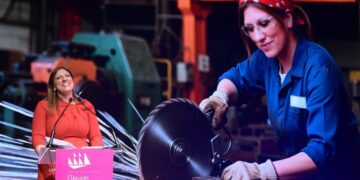 Πλεύση Ελευθερίας: Η Ζ. Κωνσταντοπούλου παρουσίασε το κυβερνητικό της πρόγραμμα