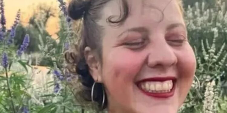 Θλίψη για τον θάνατο της 26χρονης Αναστασίας Τασούλα – Ήταν η πρώτη ασθενής με κυστική ίνωση που ξύπνησε από καταστολή 221 ημερών