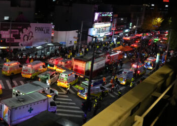 Νότια Κορέα: Φορτηγό έπεσε σε αγορά στο Bucheon, 20 χιλιόμετρα δυτικά της Σεούλ – Δύο νεκροί και 18 τραυματίες