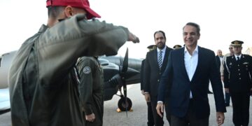 Κ. Μητσοτάκης στην παραλαβή των τριών πυροσβεστικών αεροσκαφών: "Η παραλαβή τους σηματοδοτεί την έναρξη υλοποίησης του πιο φιλόδοξου προγράμματος αναβάθμισης των εναέριων μέσων Πολιτικής Προστασίας"