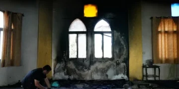 Νέα επίθεση ισραηλινών εποίκων στη Δυτική Όχθη - Πυρπόλησαν και βανδάλισαν τζαμί