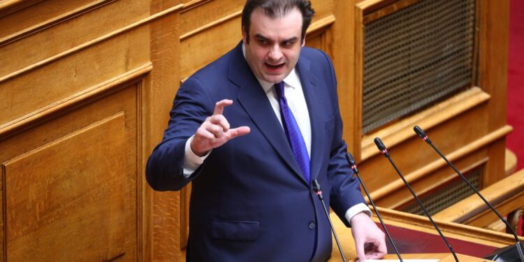 Κ. Πιερρακάκης για την αναβάθμιση της ελληνικής οικονομίας από την Fitch: Η Ελλάδα αλλάζει επίπεδο, κερδίζουμε σε αξιοπιστία και στηρίζουμε την κοινωνία