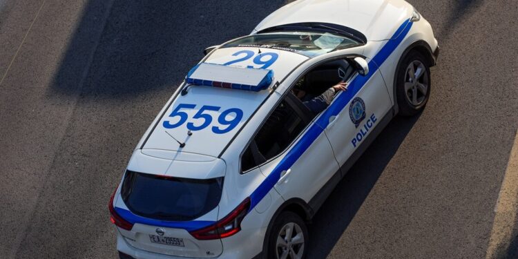 Συνελήφθη γνωστή δημοσιογράφος στην Αττική Οδό – Εξύβρισε αστυνομικούς που έκαναν ελέγχους αλκοτέστ