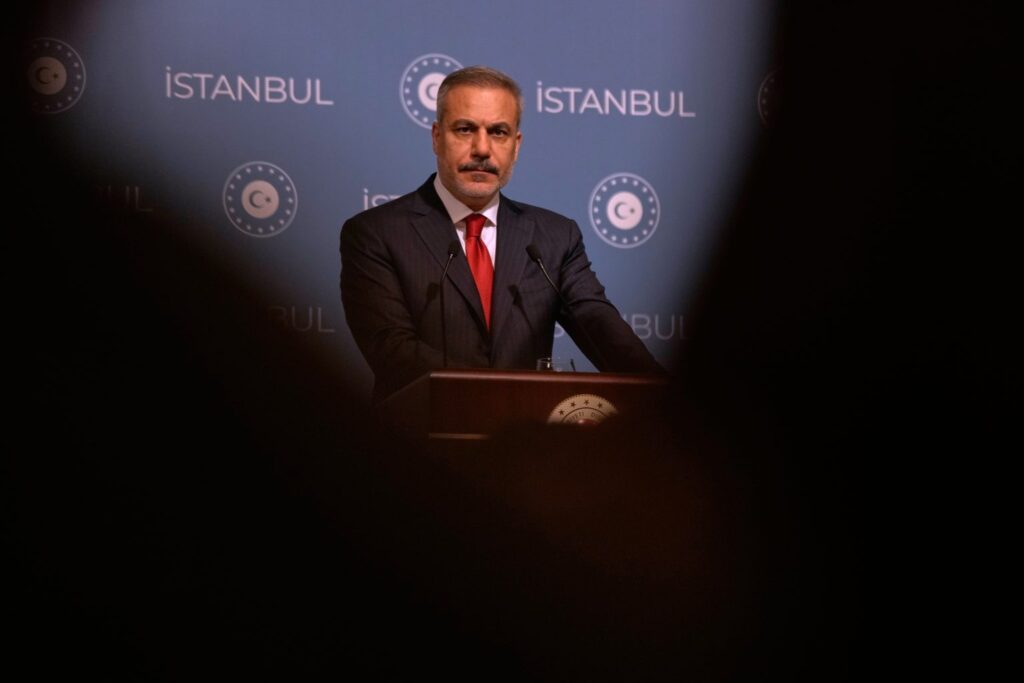 Κυπριακό: Ο Τούρκος ΥΠΕΞ, Φιντάν, επιμένει στη λύση δύο κρατών