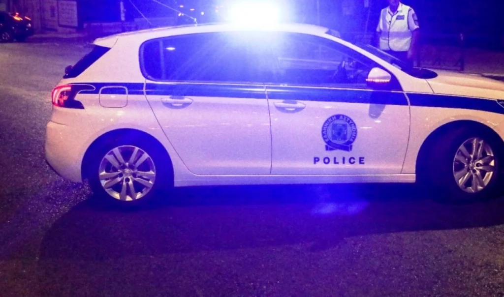 Καρδίτσα: Άγρια συμπλοκή έξω από μπαρ στο Μουζάκι - Τρεις τραυματίες