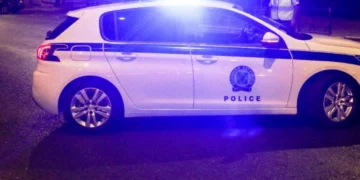 Καρδίτσα: Άγρια συμπλοκή έξω από μπαρ στο Μουζάκι - Τρεις τραυματίες