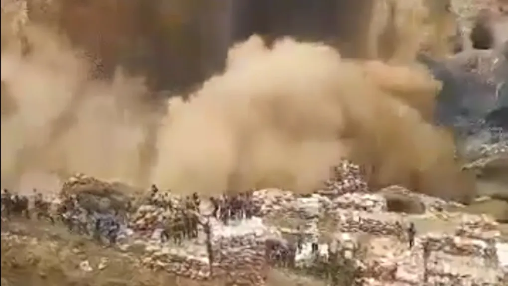 Πολύνεκρο δυστύχημα στο Κονγκό: Κατάρρευση γέφυρας σε ορυχείο κοβαλτίου - Τουλάχιστον 32 νεκροί